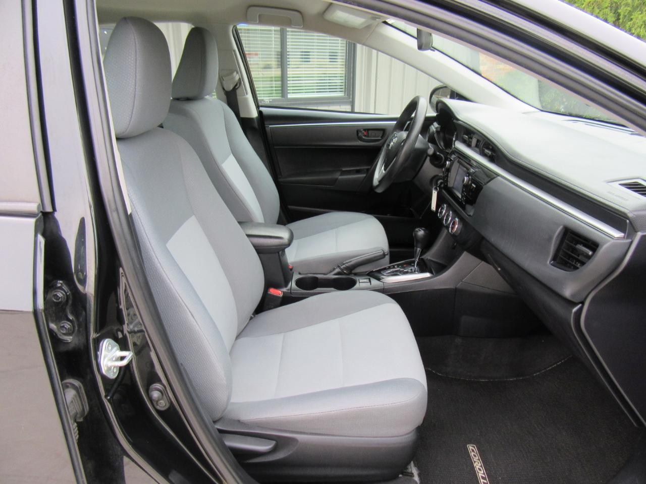 Toyota Corolla L 2016