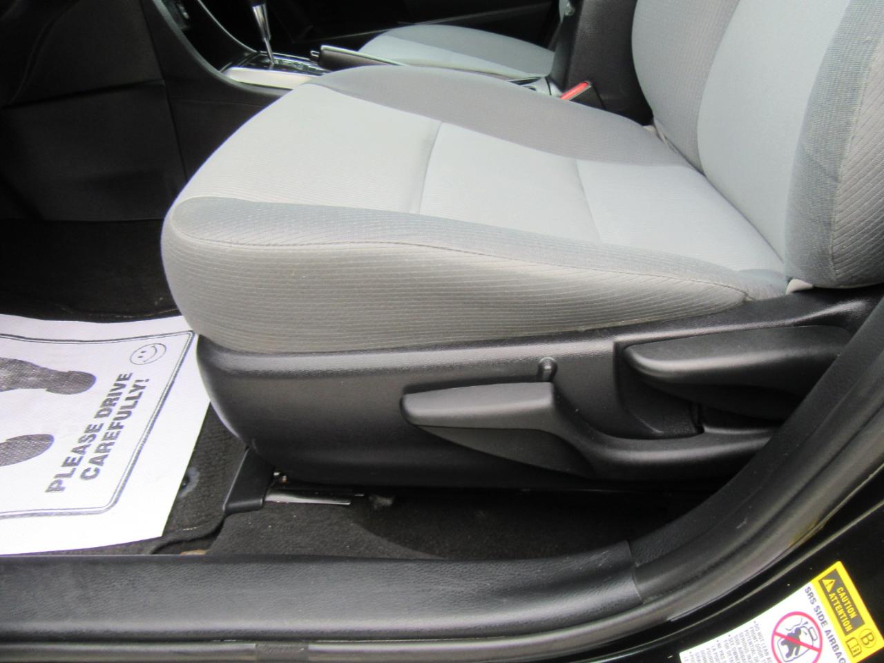 Toyota Corolla L 2016