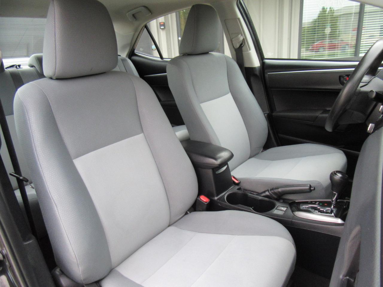 Toyota Corolla L 2016