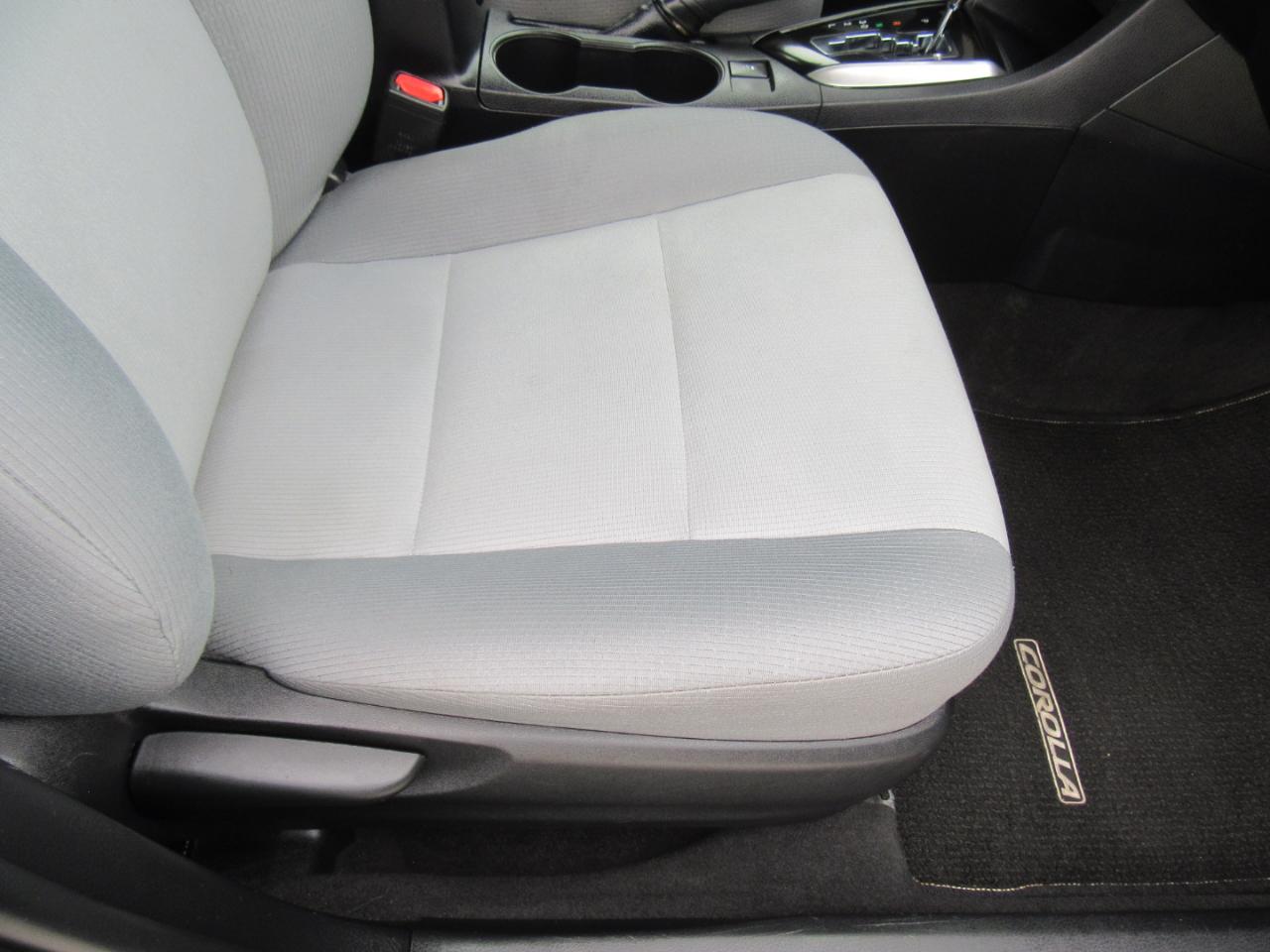 Toyota Corolla L 2016