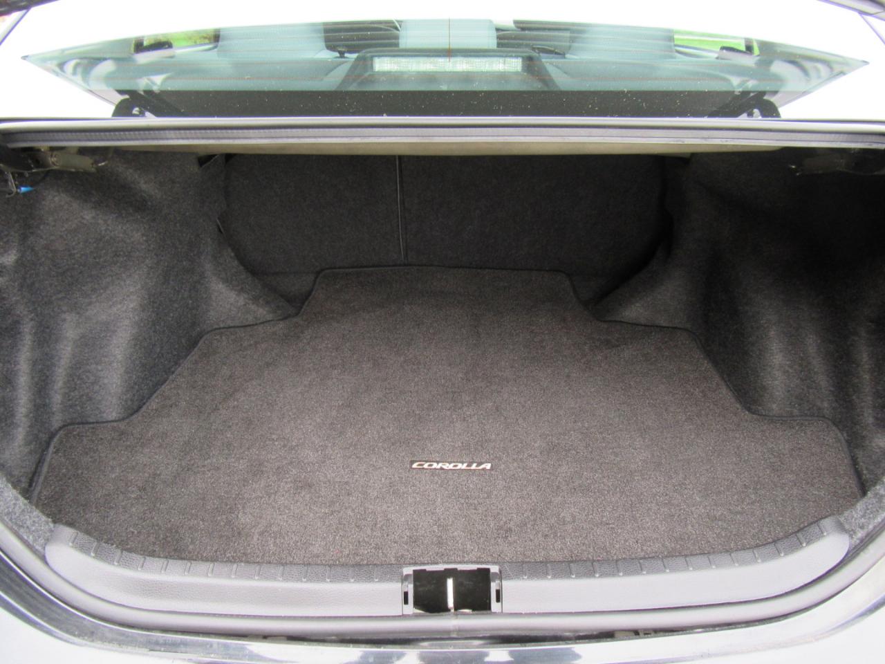 Toyota Corolla L 2016