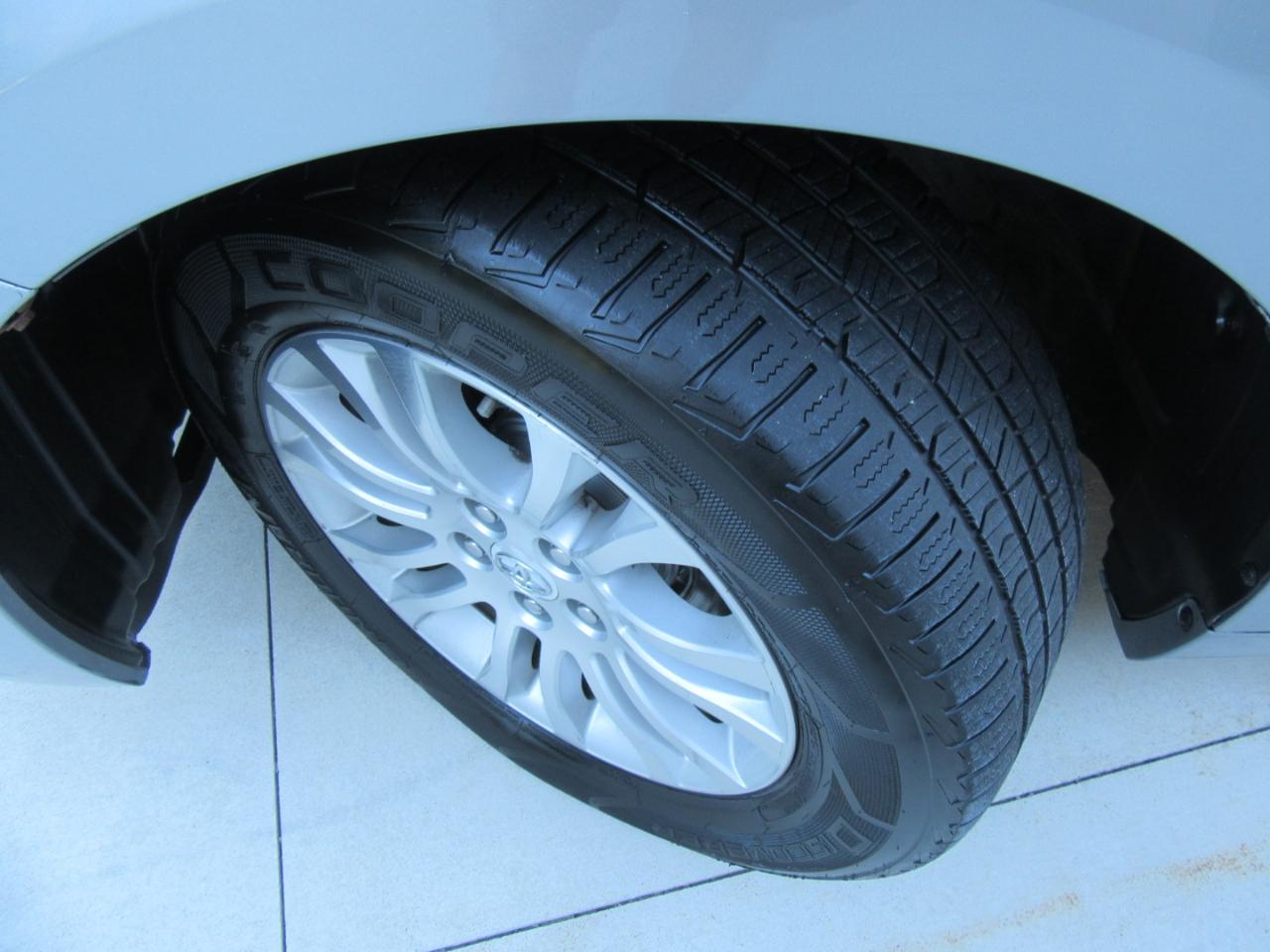 Toyota Sienna XLE FWD 8-Passenger V6 2015