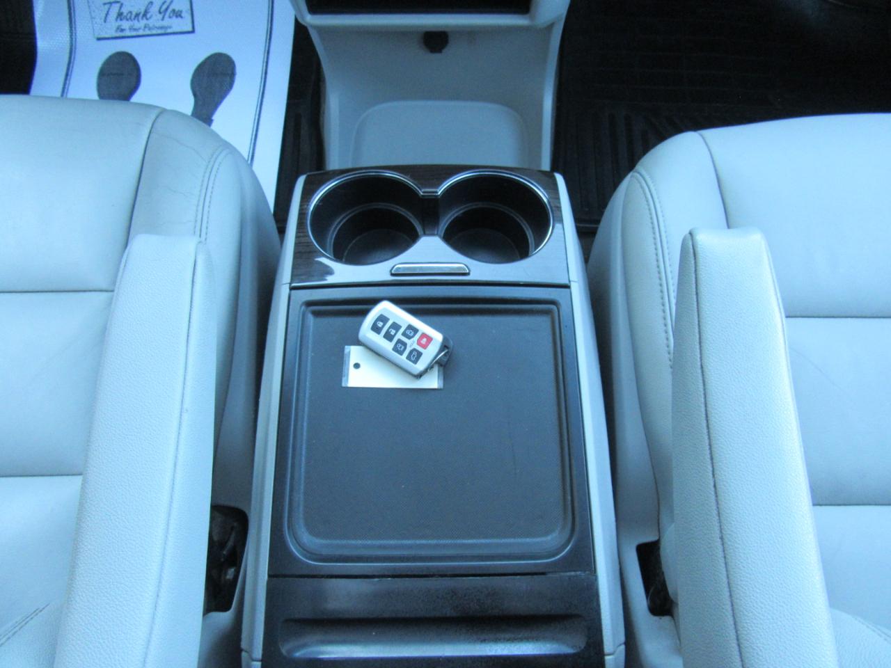 Toyota Sienna XLE FWD 8-Passenger V6 2015