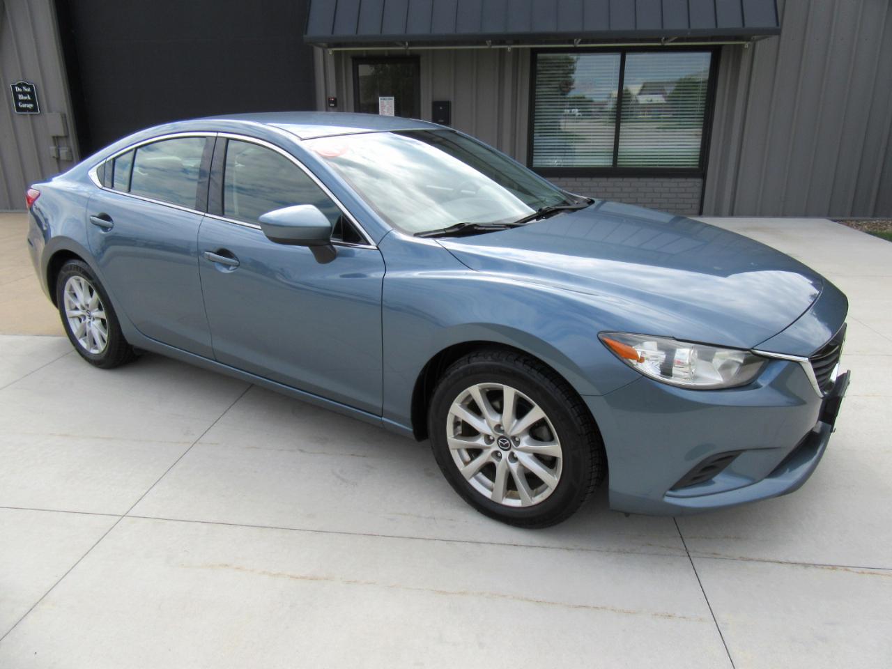 Mazda MAZDA6 i Sport 2015