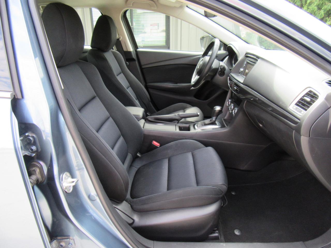 Mazda MAZDA6 i Sport 2015