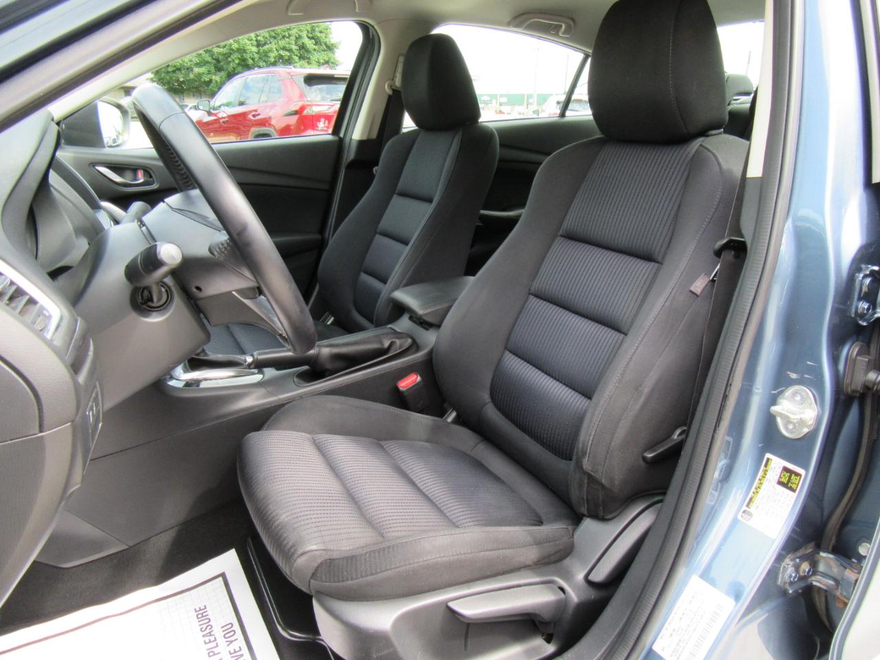 Mazda MAZDA6 i Sport 2015
