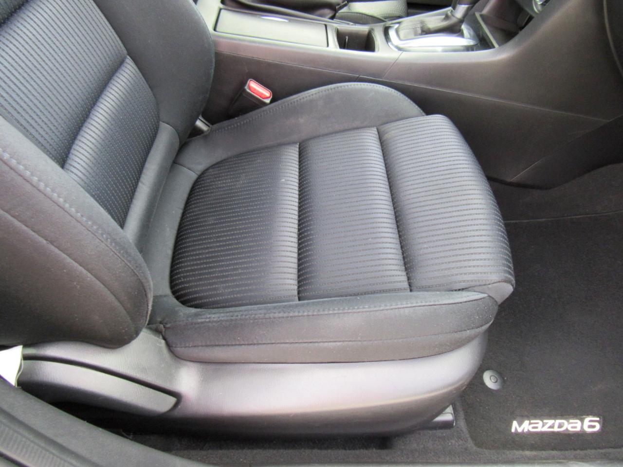 Mazda MAZDA6 i Sport 2015