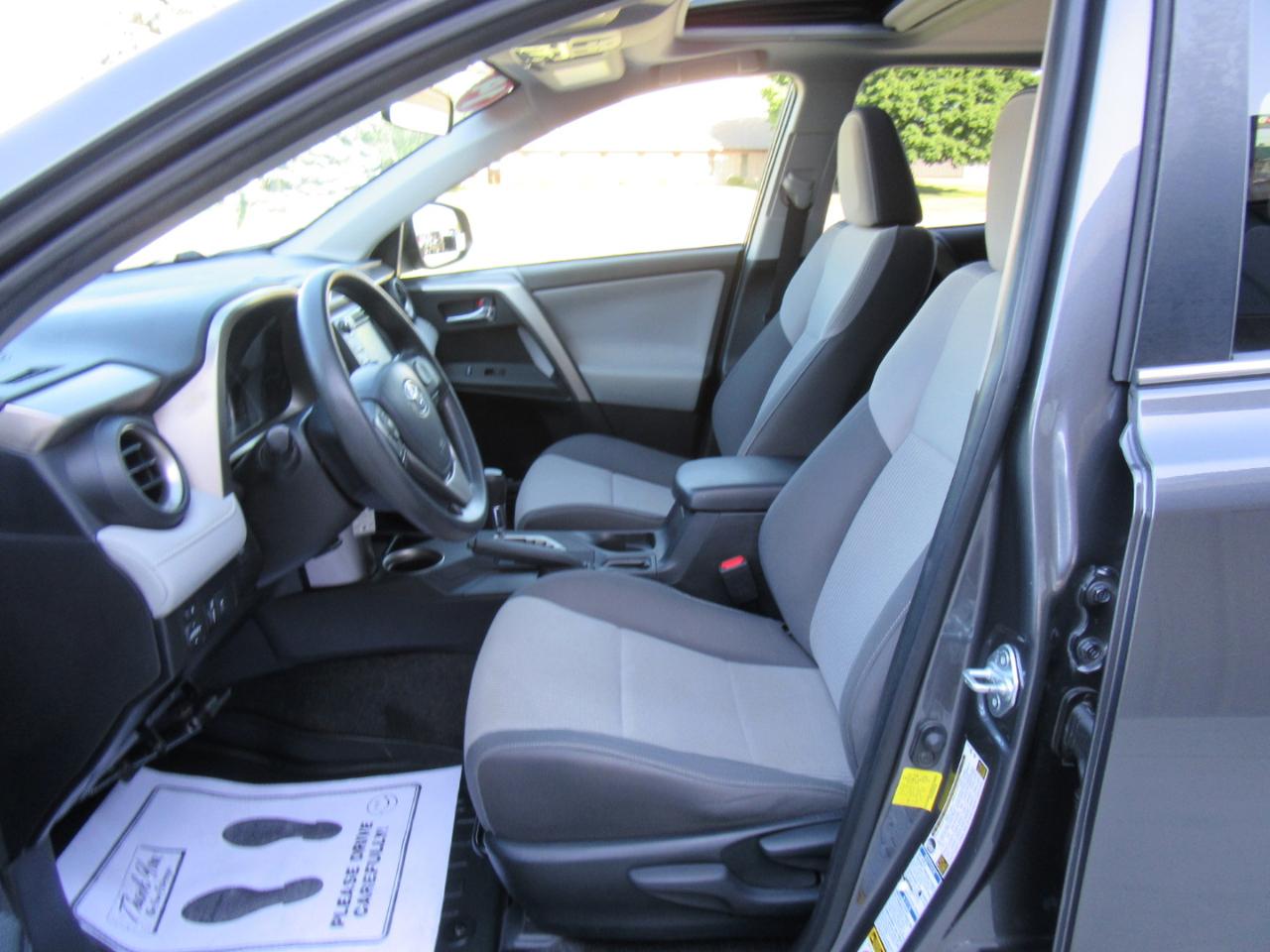 Toyota RAV4 XLE AWD 2014