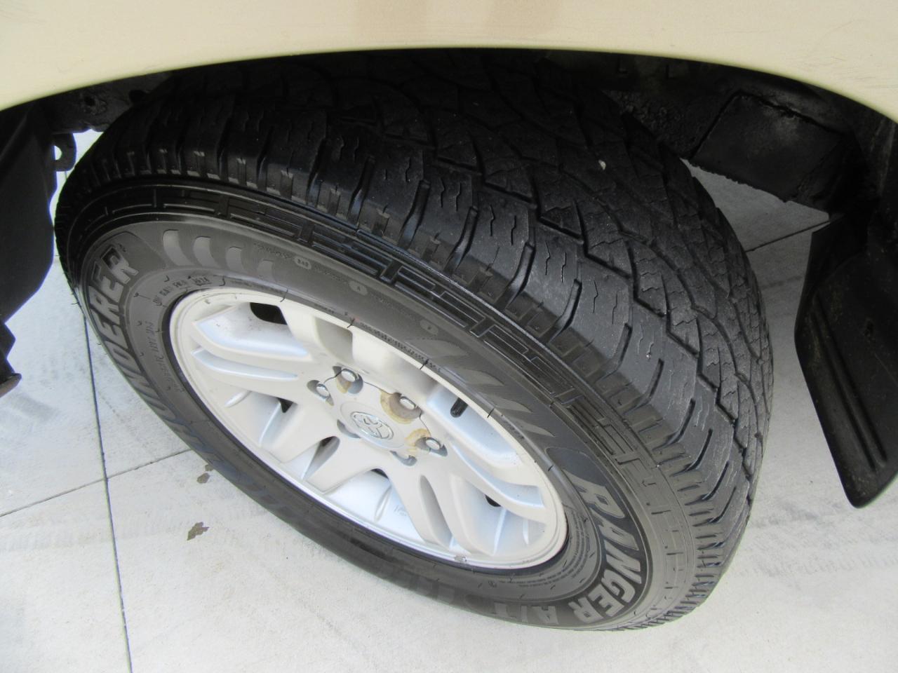 Toyota Tundra SR5 Double Cab 4WD 2006