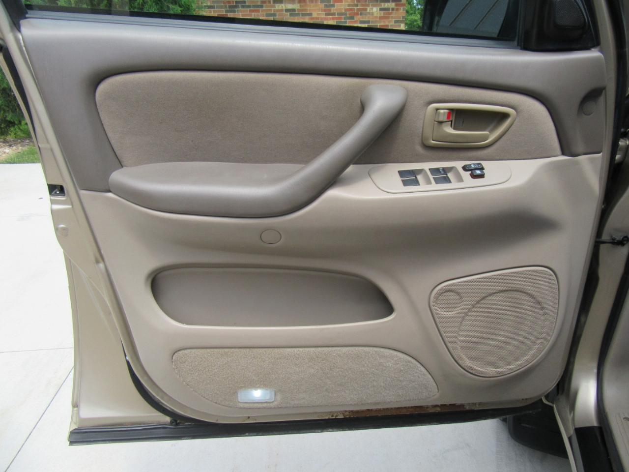 Toyota Tundra SR5 Double Cab 4WD 2006