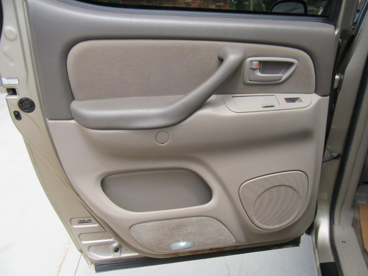 Toyota Tundra SR5 Double Cab 4WD 2006