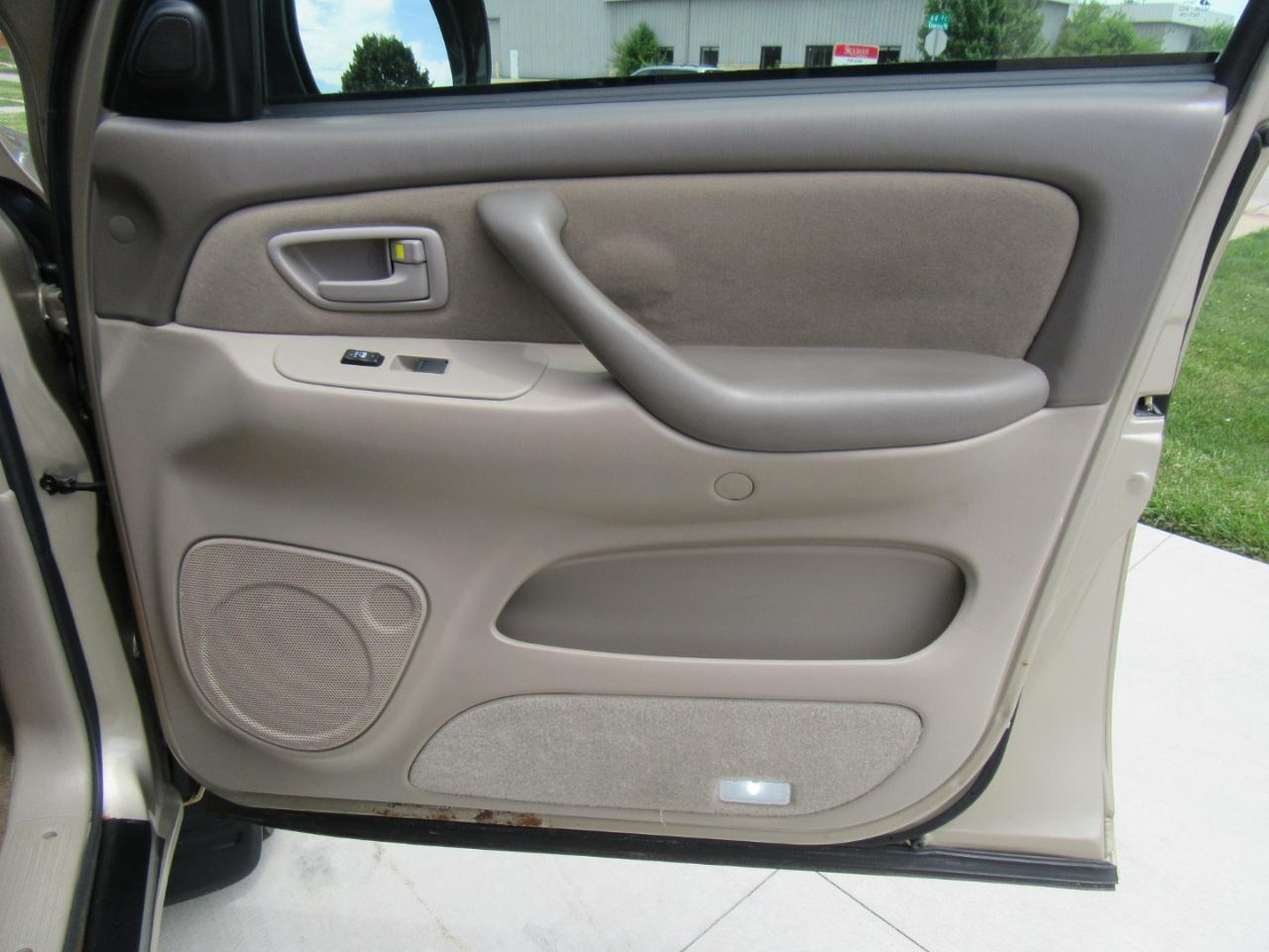 Toyota Tundra SR5 Double Cab 4WD 2006