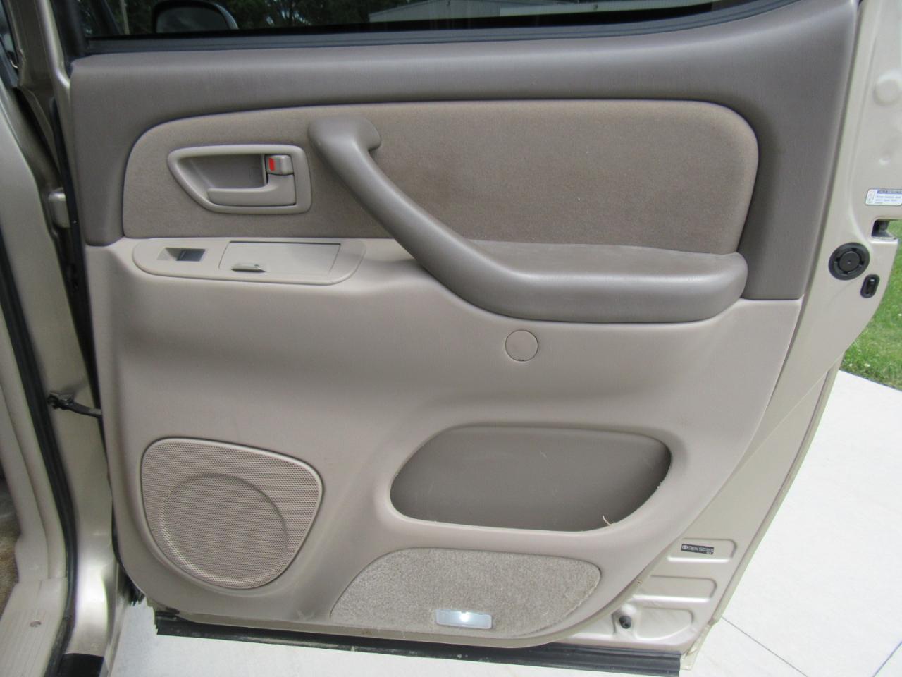 Toyota Tundra SR5 Double Cab 4WD 2006