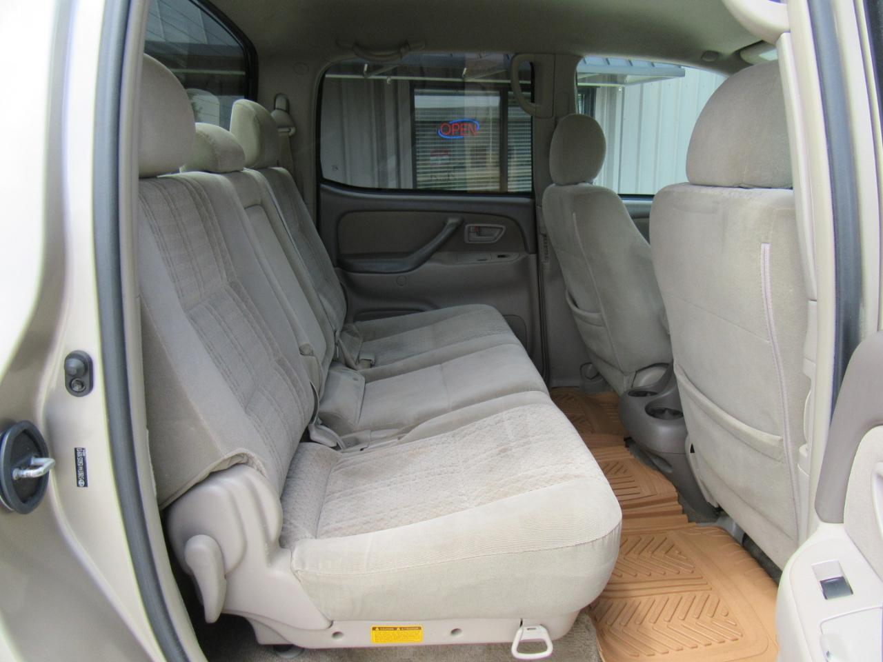 Toyota Tundra SR5 Double Cab 4WD 2006