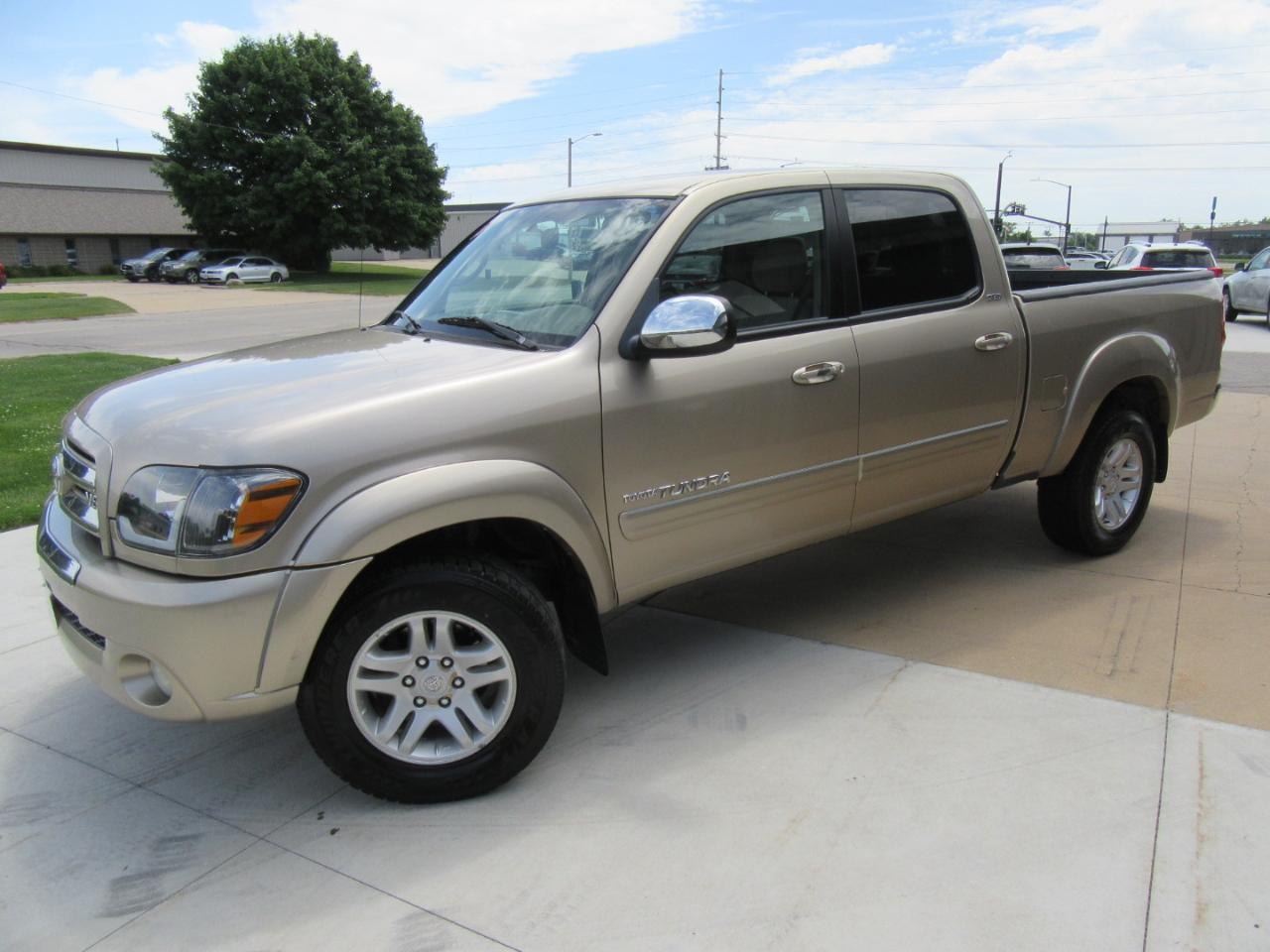 Toyota Tundra SR5 Double Cab 4WD 2006