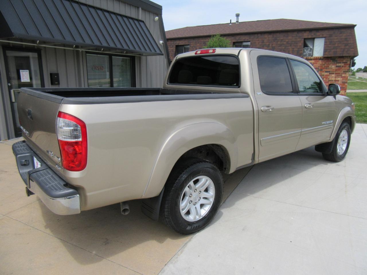 Toyota Tundra SR5 Double Cab 4WD 2006
