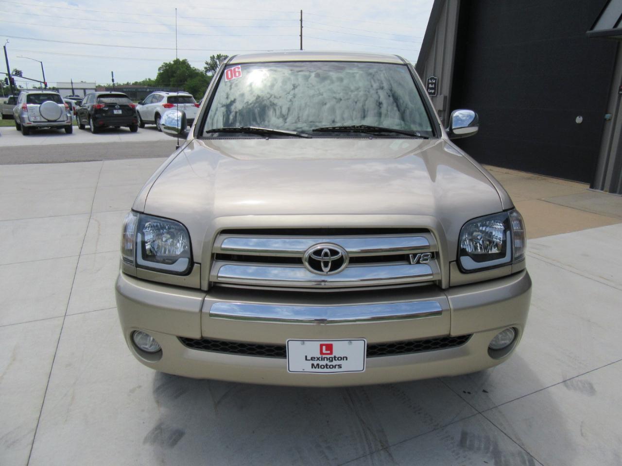 Toyota Tundra SR5 Double Cab 4WD 2006