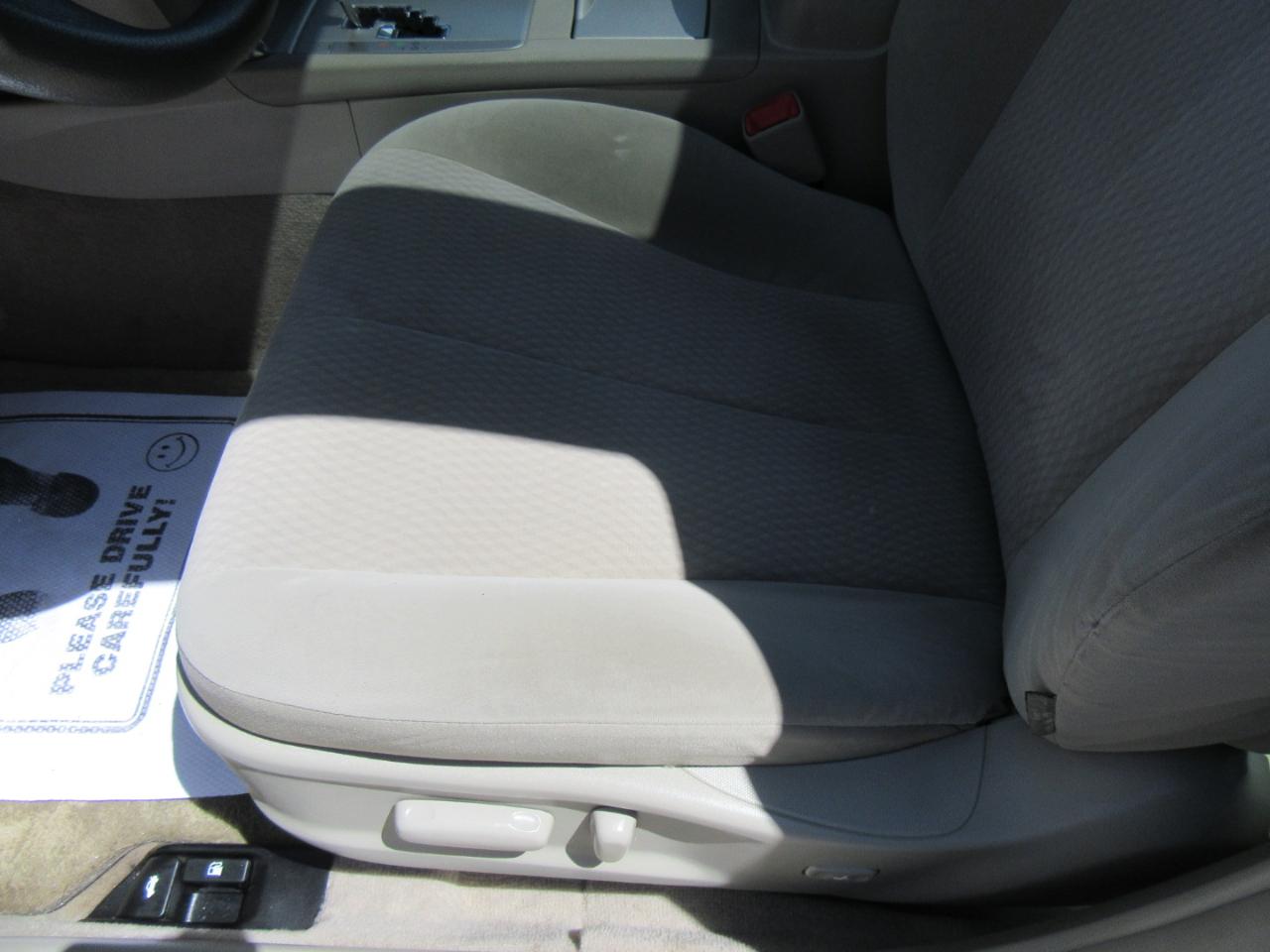 Toyota Camry LE 2010