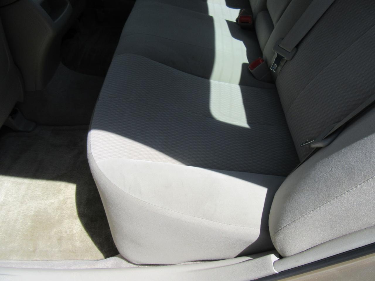 Toyota Camry LE 2010