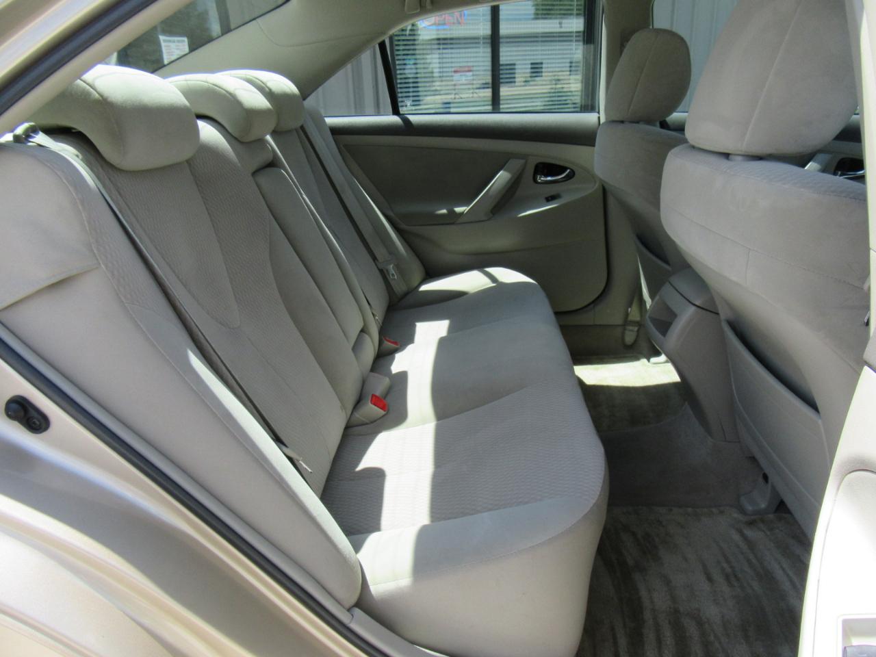 Toyota Camry LE 2010