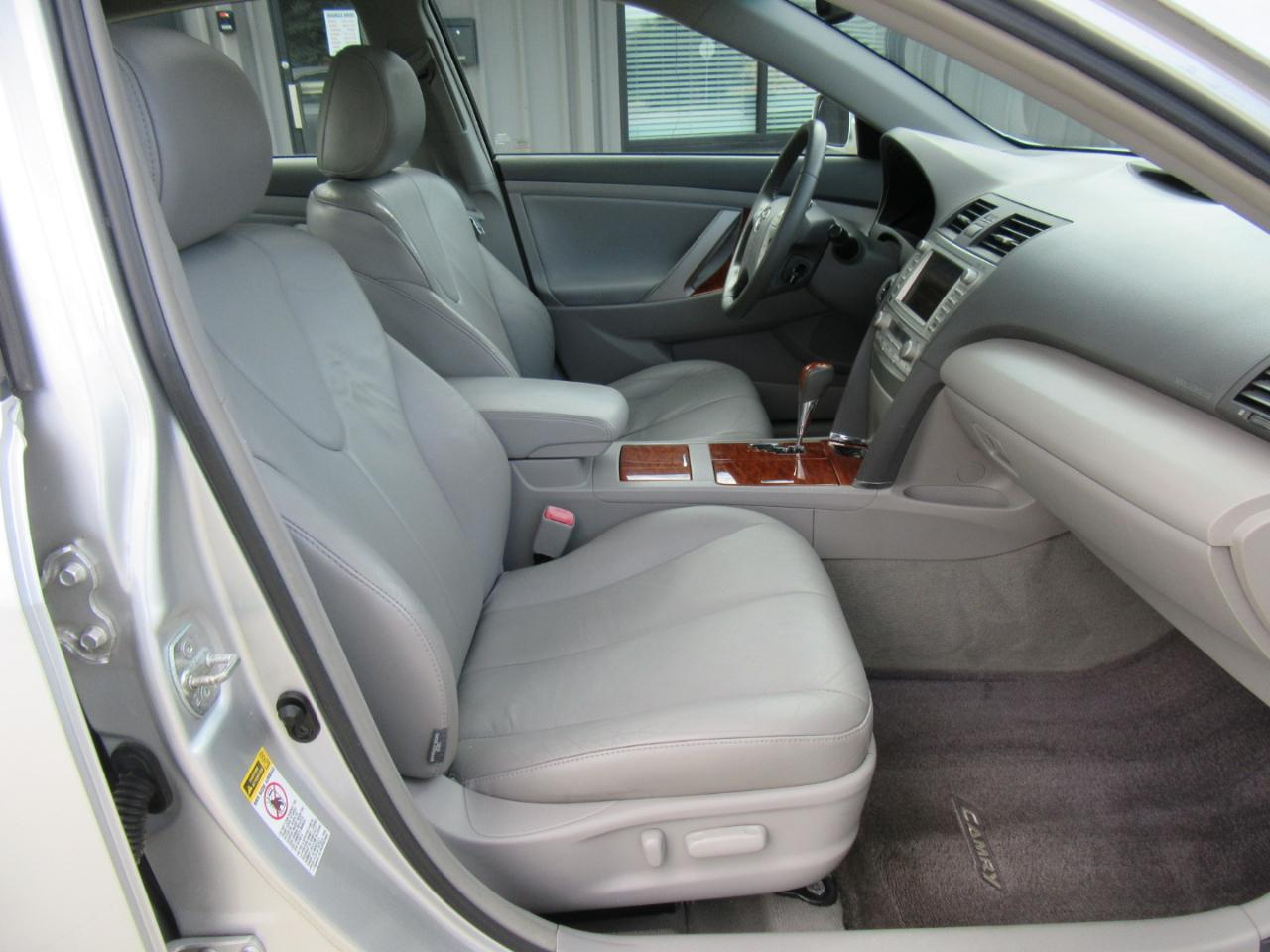 Toyota Camry XLE 2010