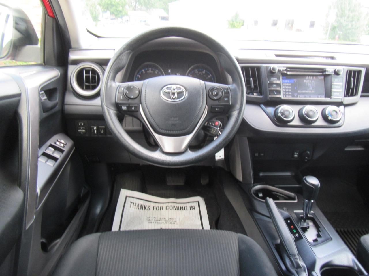 Toyota RAV4 LE 2017