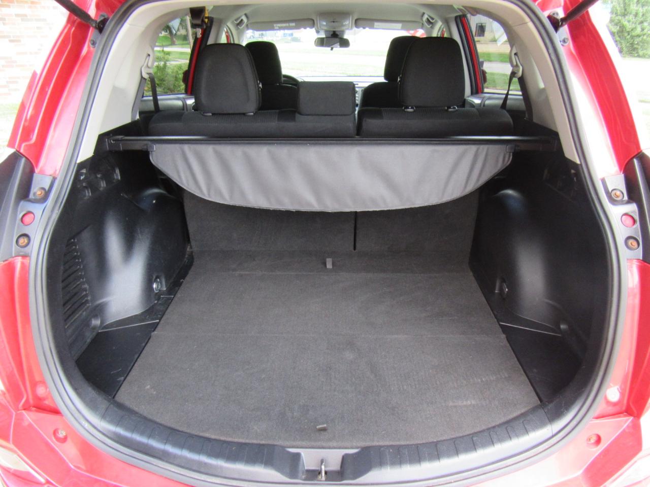 Toyota RAV4 LE 2017