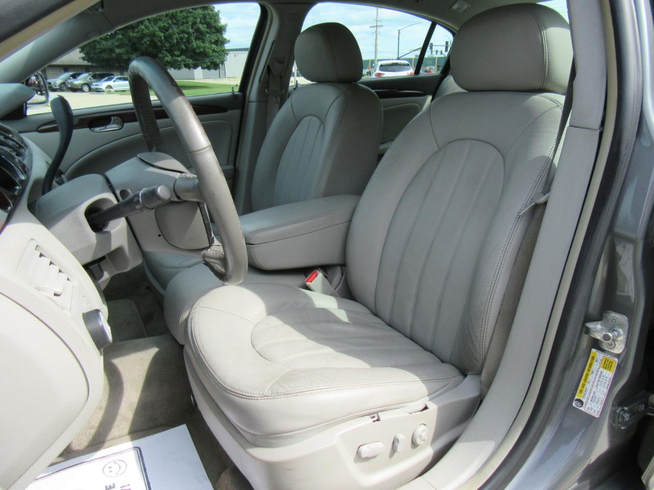 Buick Lucerne CXL 2008