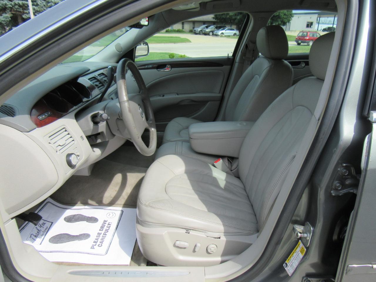 Buick Lucerne CXL 2008