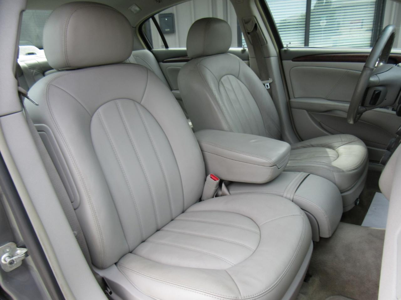 Buick Lucerne CXL 2008