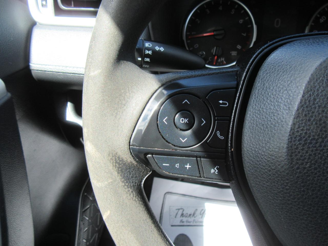Toyota RAV4 LE AWD 2019