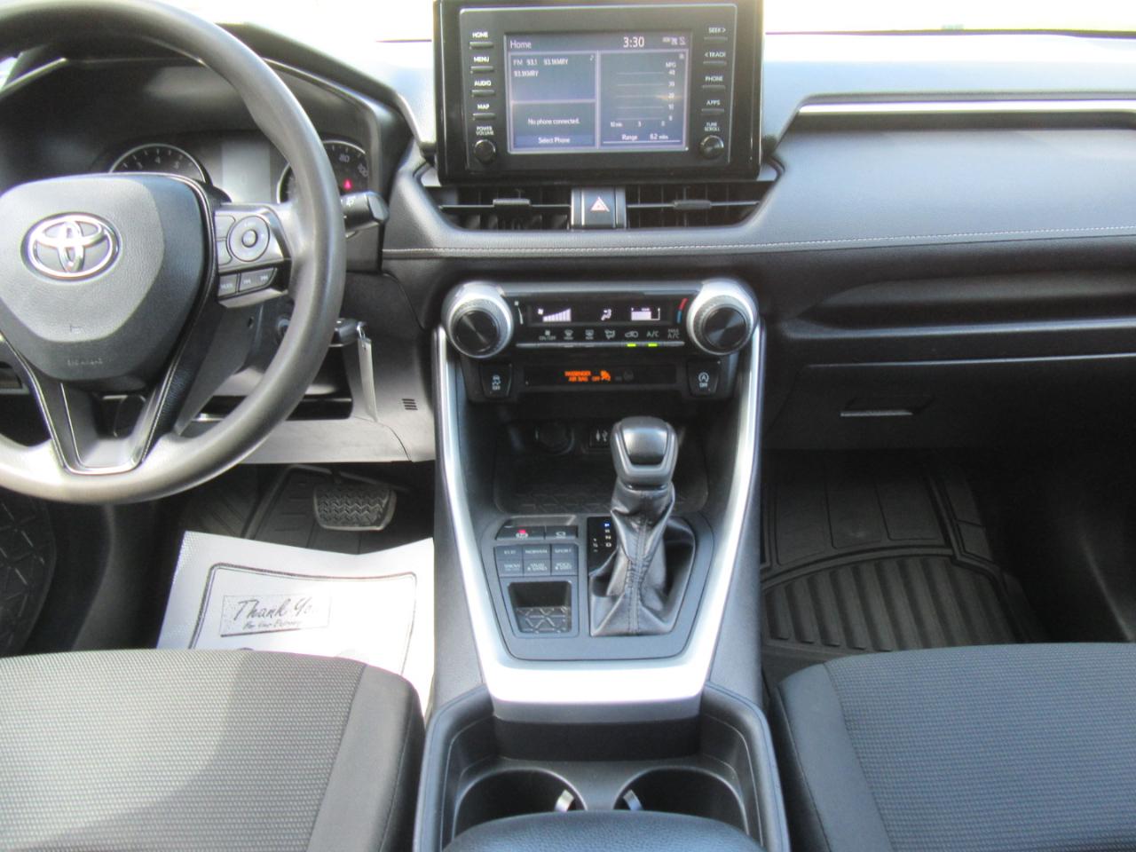 Toyota RAV4 LE AWD 2019