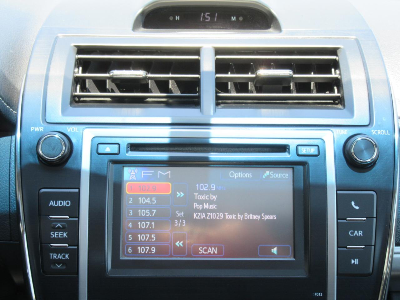 Toyota Camry SE 2012