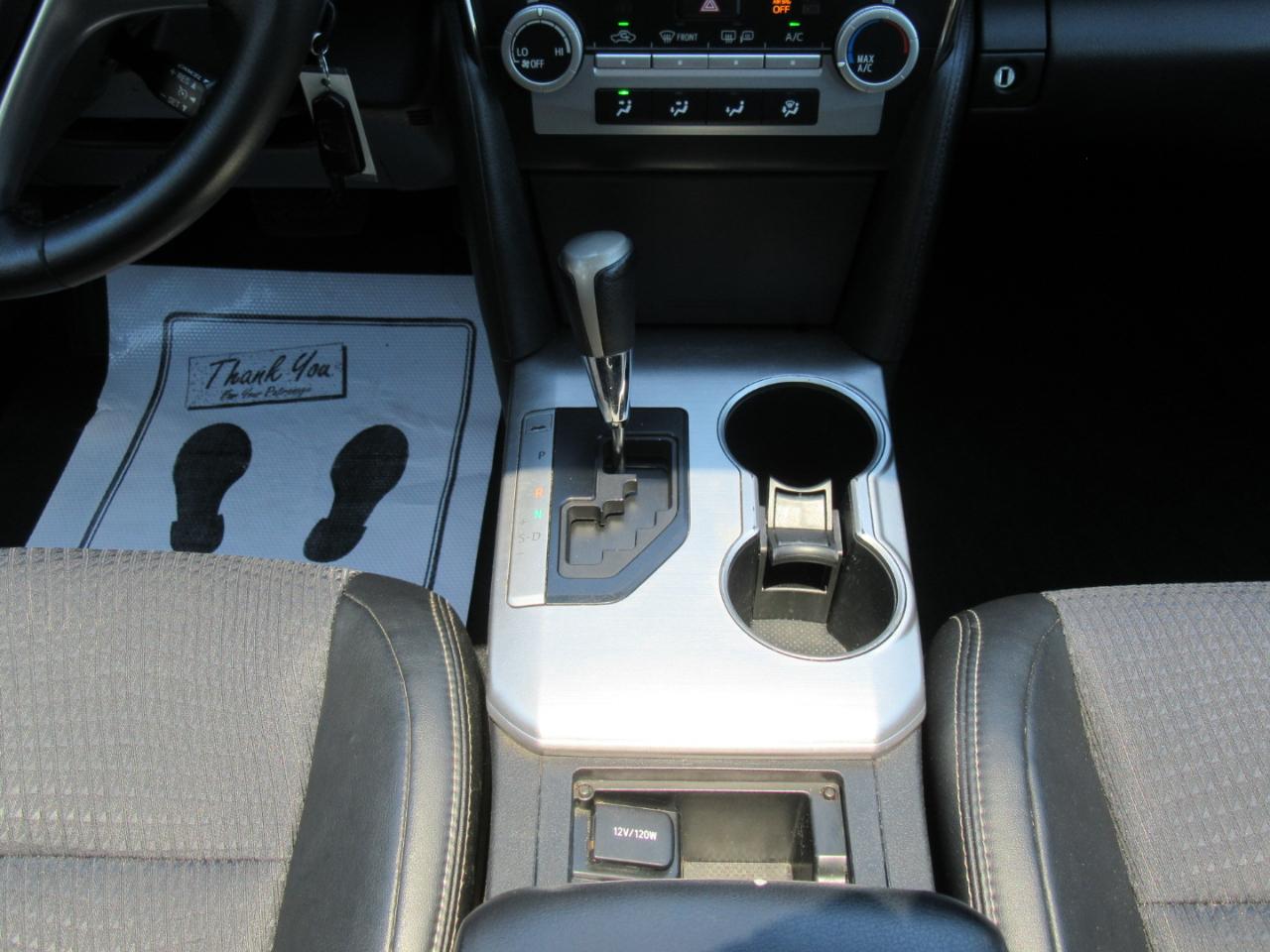 Toyota Camry SE 2012