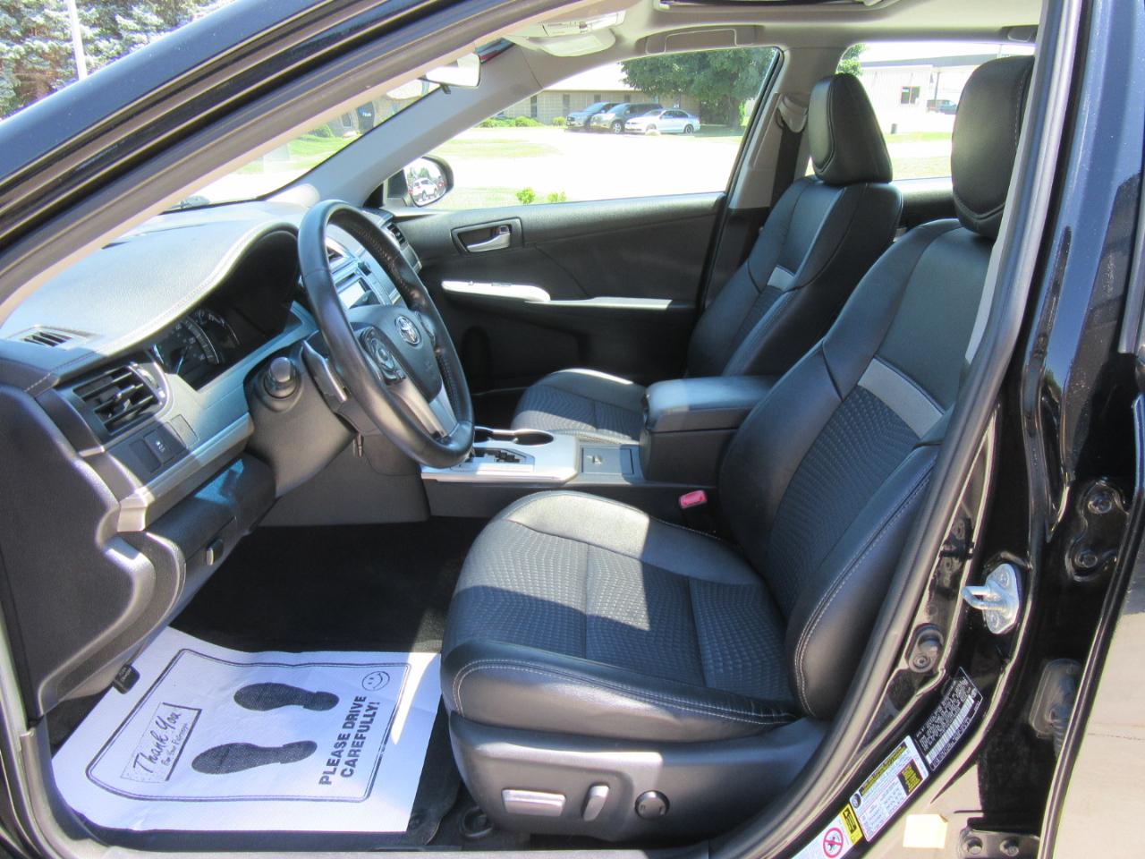 Toyota Camry SE 2012