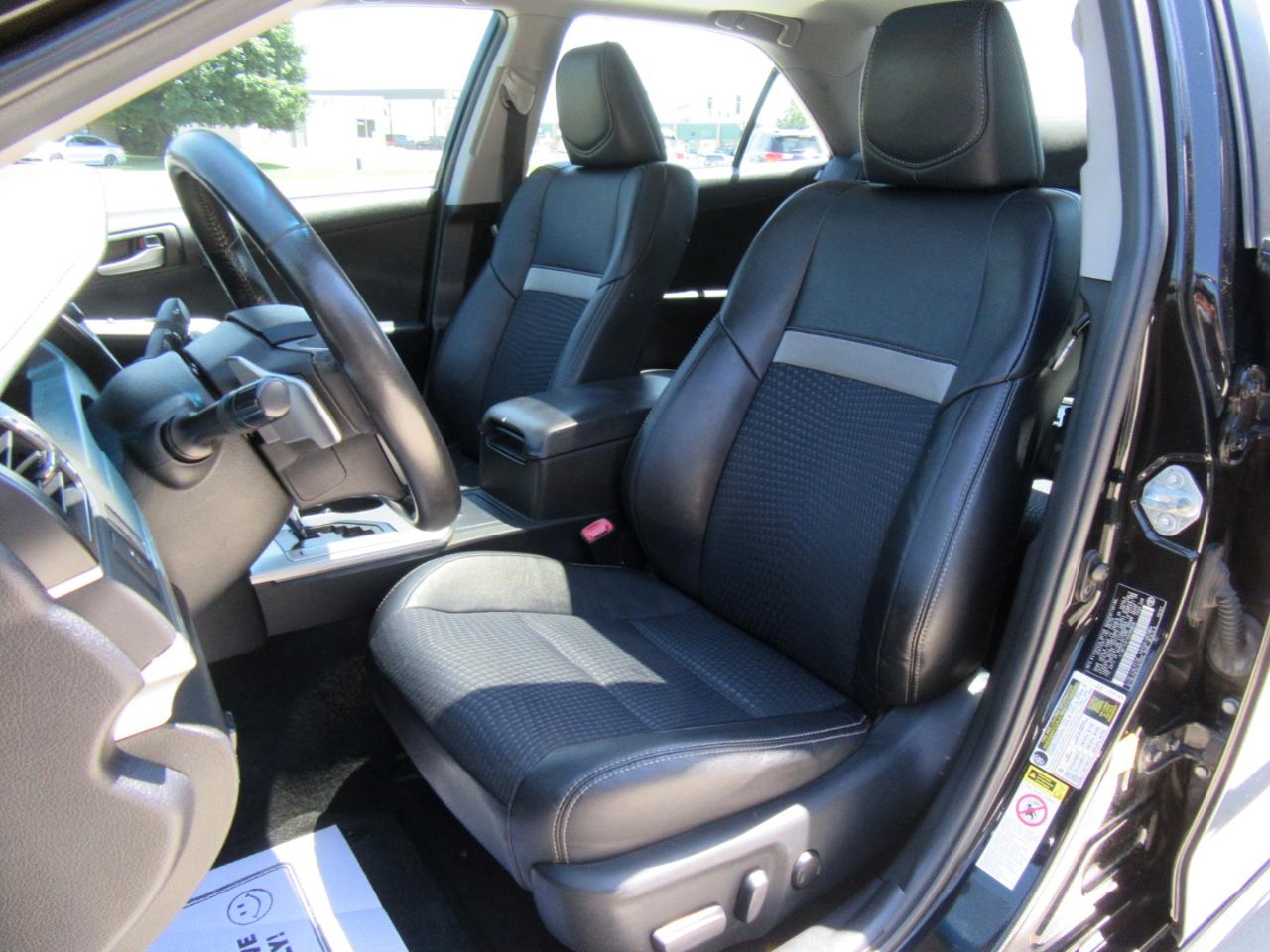 Toyota Camry SE 2012