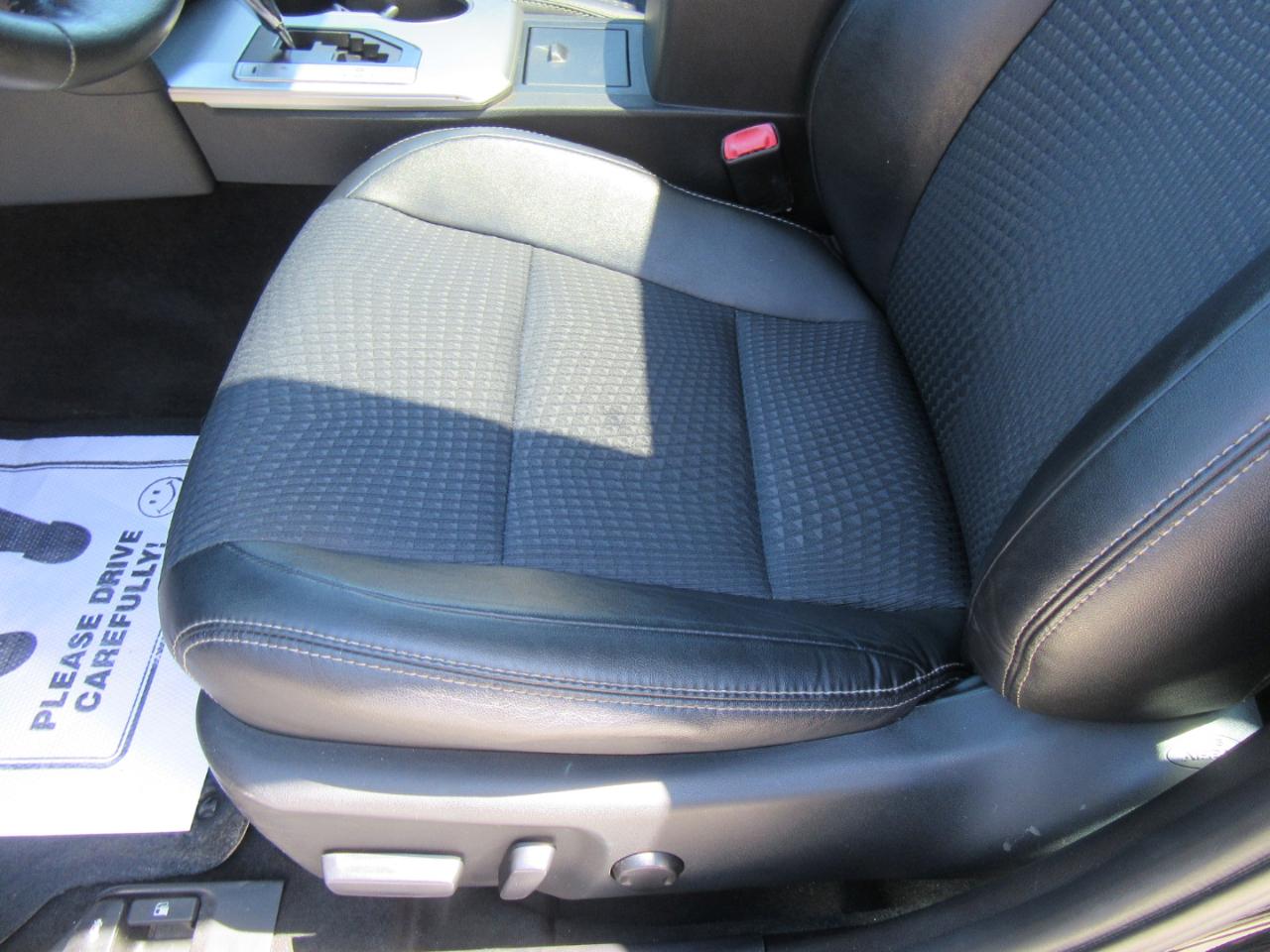 Toyota Camry SE 2012