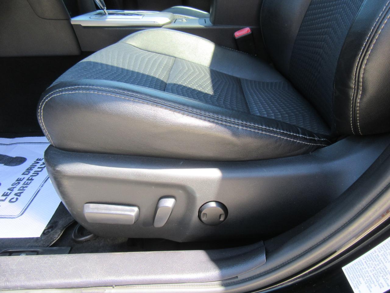 Toyota Camry SE 2012
