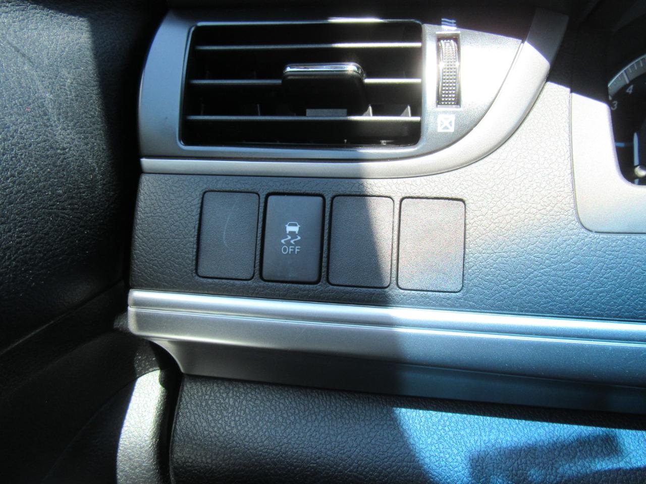 Toyota Camry SE 2012