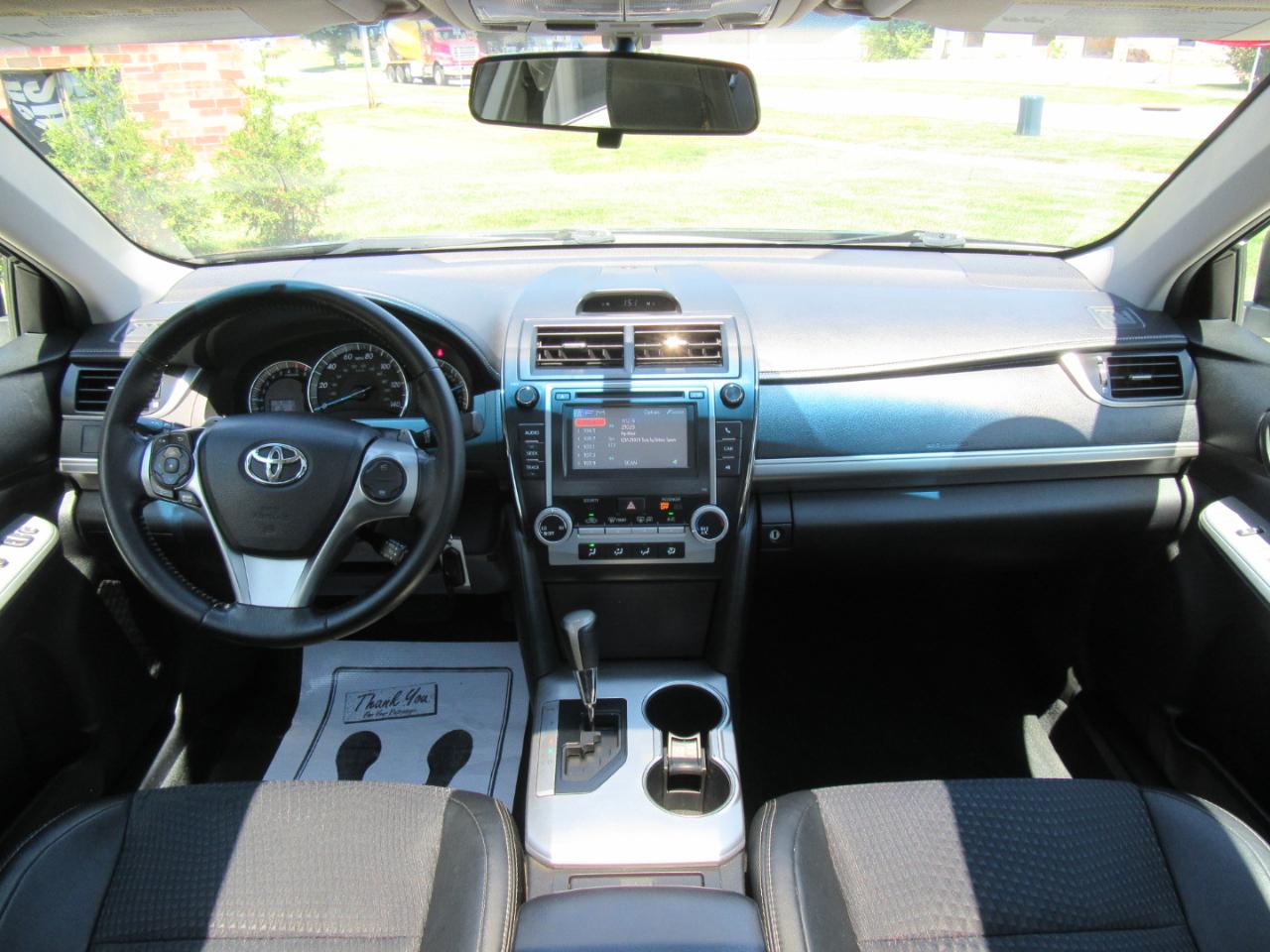 Toyota Camry SE 2012