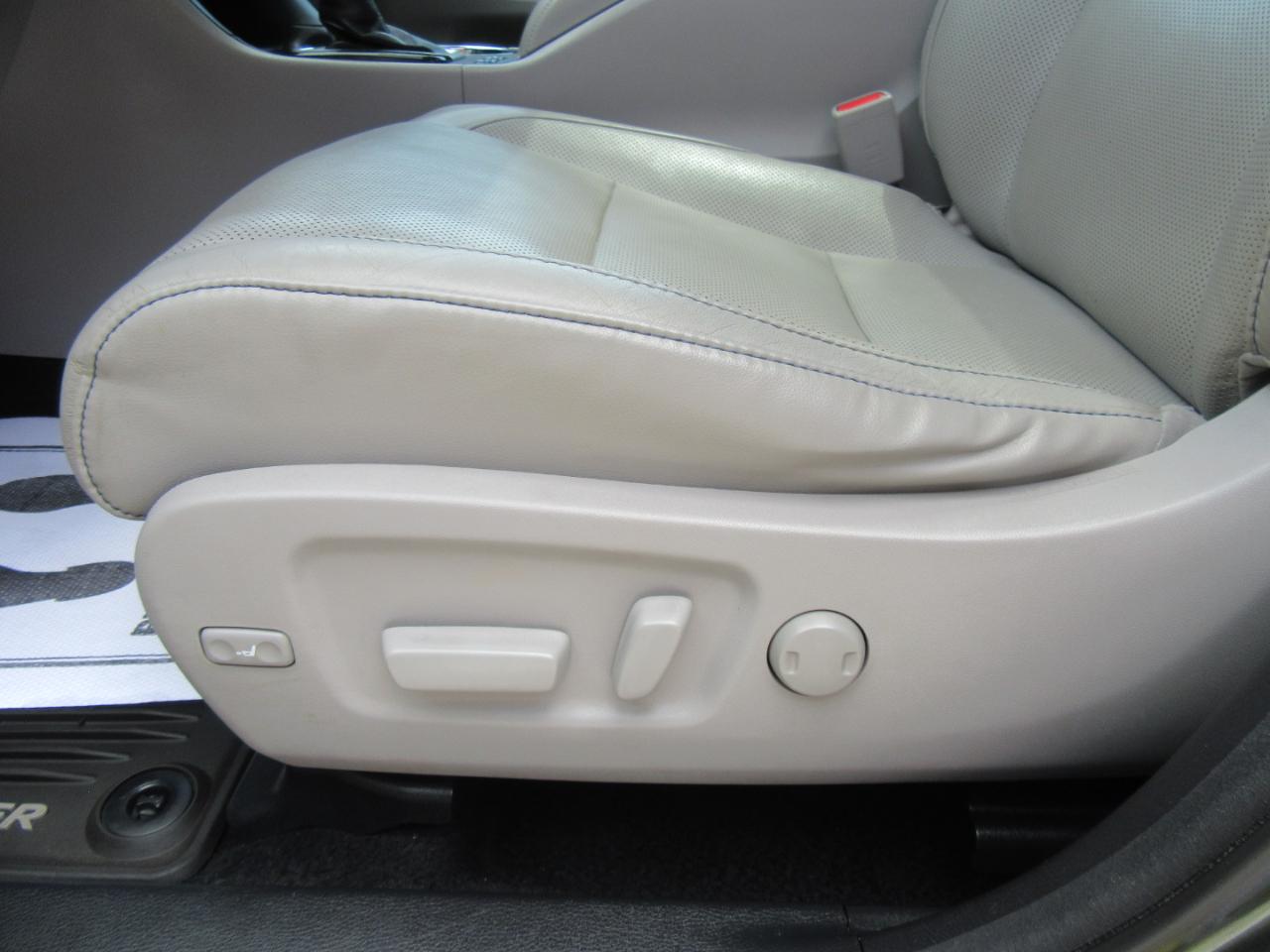 Toyota Highlander Limited 2016