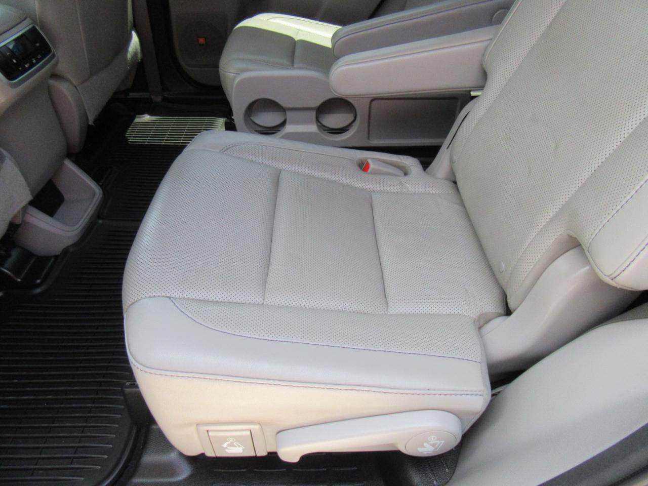 Toyota Highlander Limited 2016