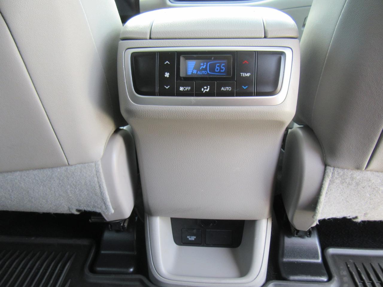 Toyota Highlander Limited 2016