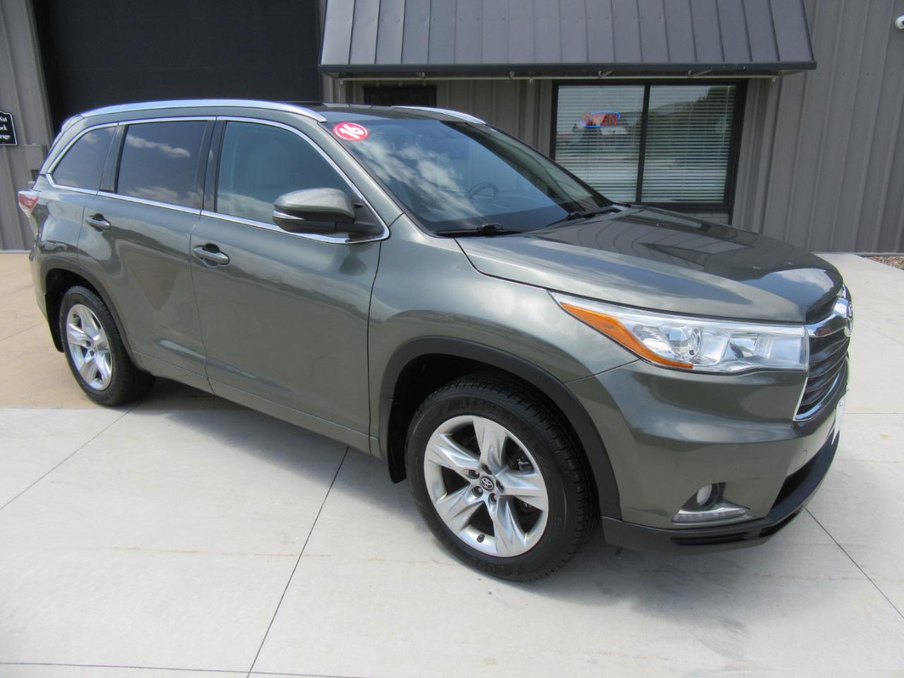 Toyota Highlander Limited 2016
