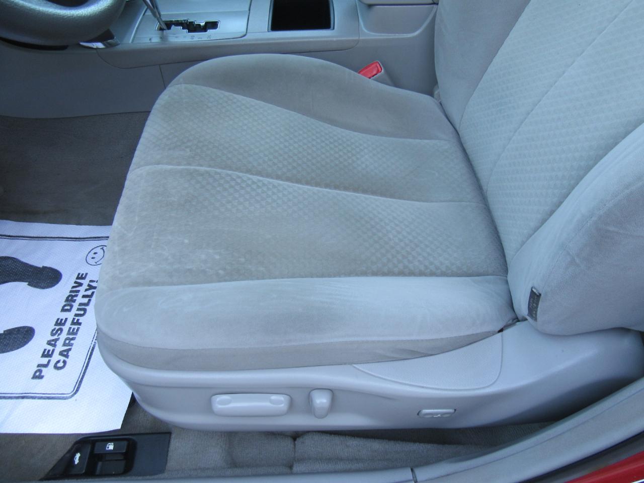 Toyota Camry LE 2009