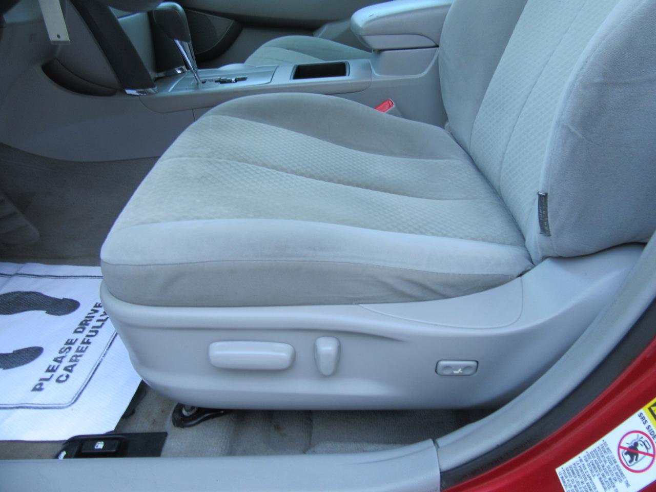 Toyota Camry LE 2009
