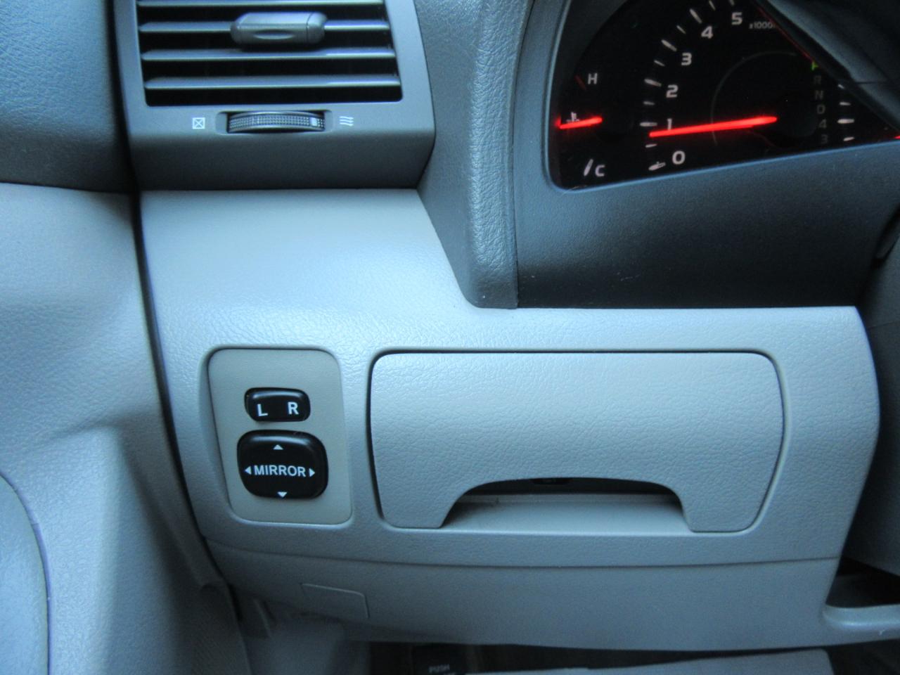 Toyota Camry LE 2009