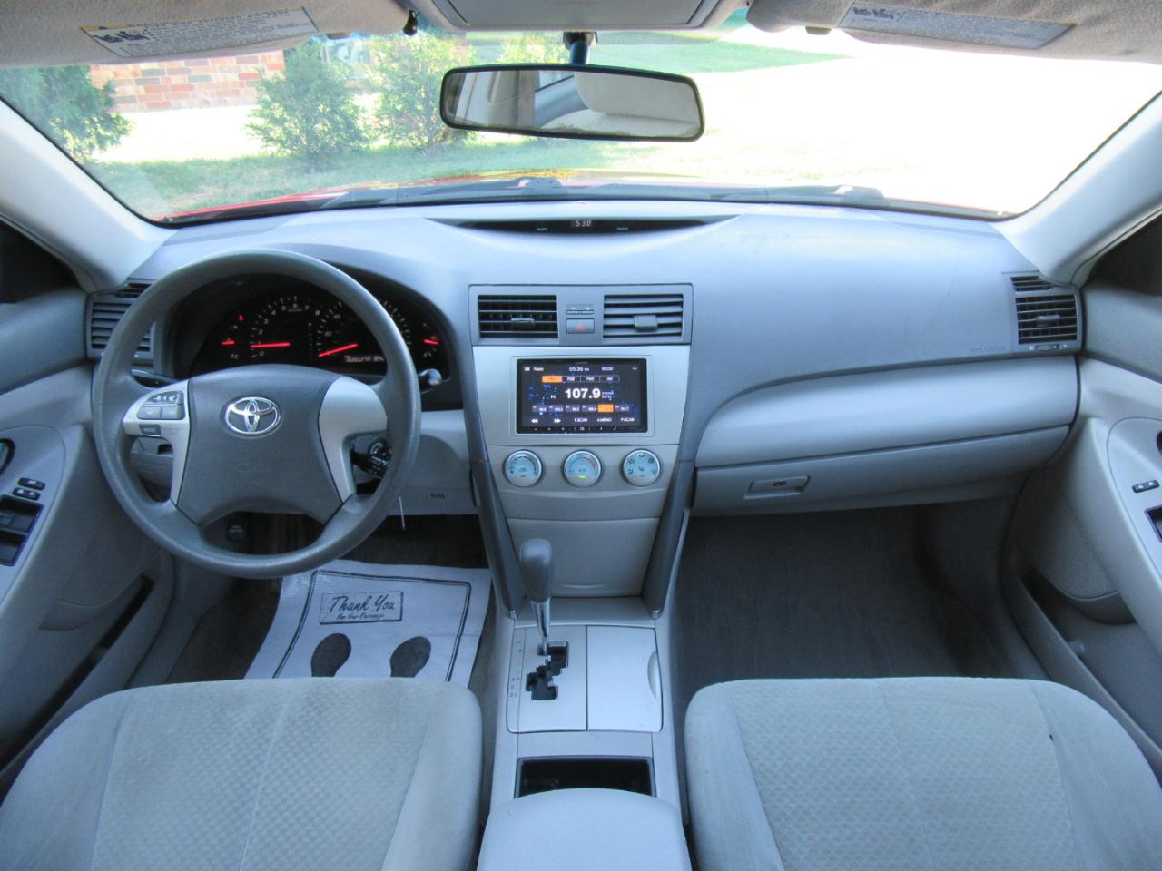 Toyota Camry LE 2009