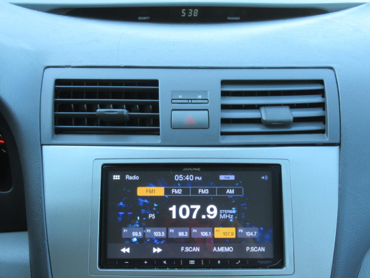 Toyota Camry LE 2009