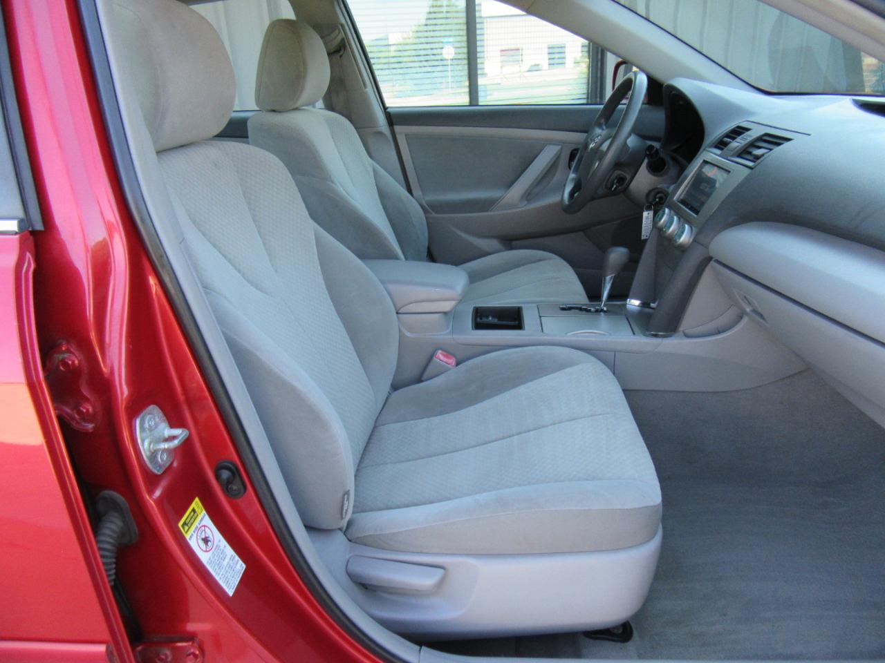 Toyota Camry LE 2009